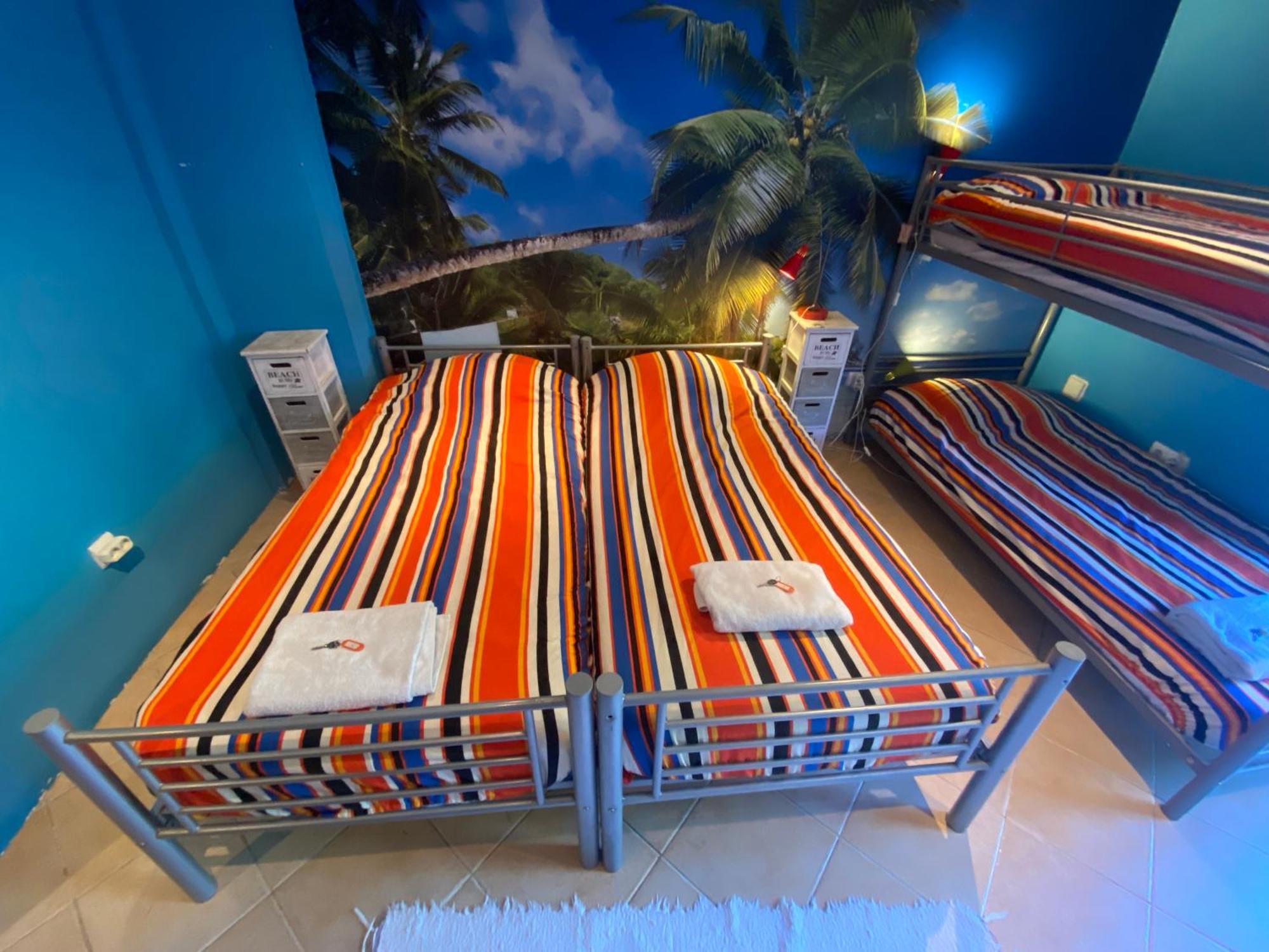 Amazigh Guincho Hostel & Suites กาชไกช์ ภายนอก รูปภาพ