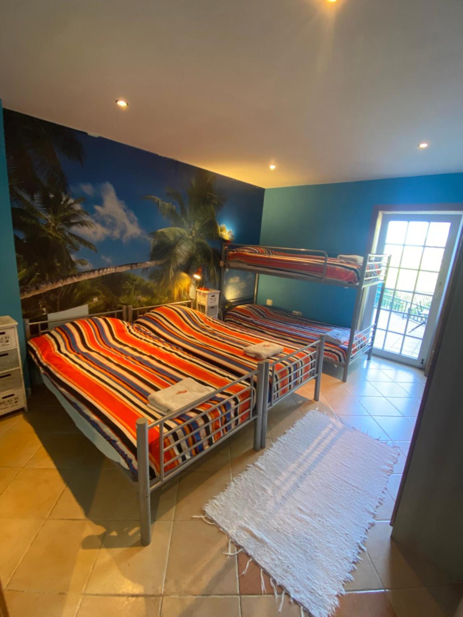 Amazigh Guincho Hostel & Suites กาชไกช์ ภายนอก รูปภาพ